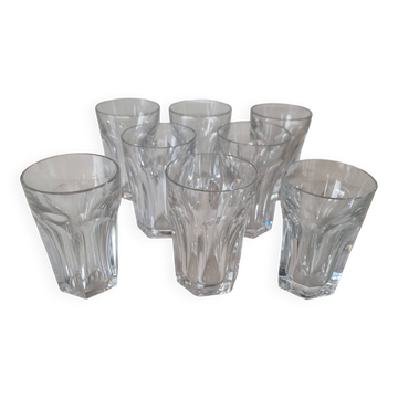 8 verres Baccarat modèle Harcourt