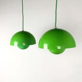 Green flowerpot hanging lamp by Verner Panton