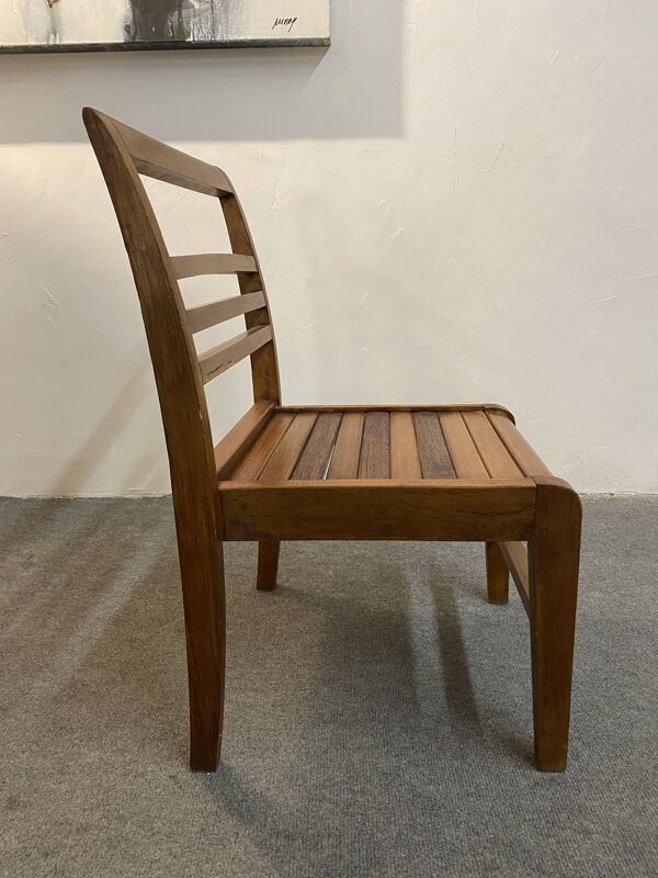 Chaise enfant moderniste en bois de René Gabriel période Reconstruction