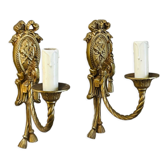 Pair of gilded bronze wall lamps Louis XVI style