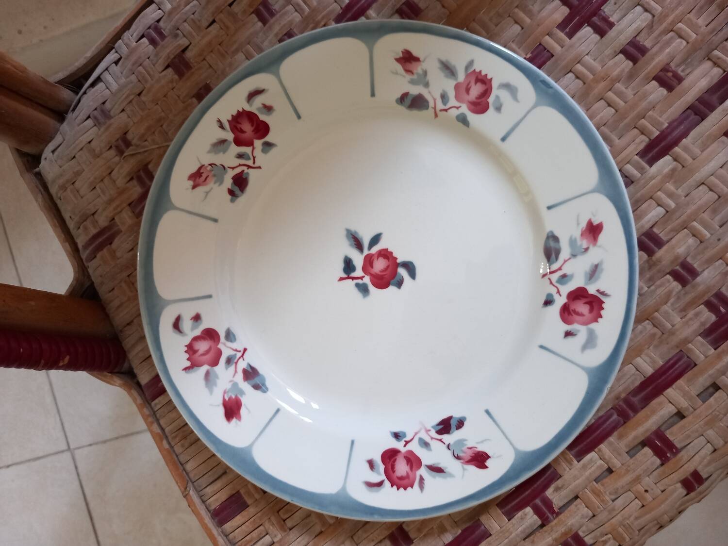 Digoin Sarreguemines plates