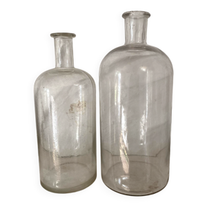 Bouteilles en verre anciens - pharmacie