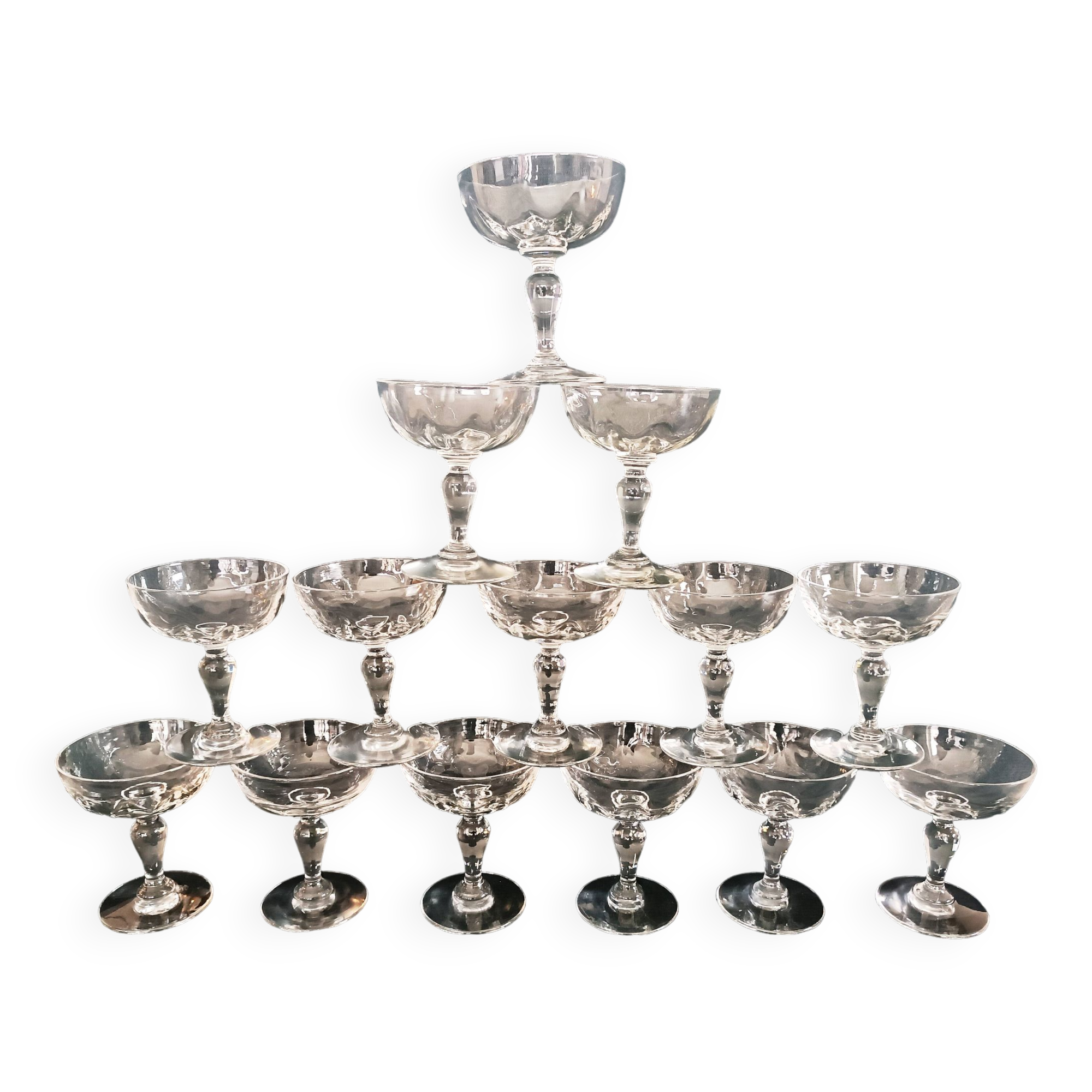 14 Champagne glasses in 19th century blown glass