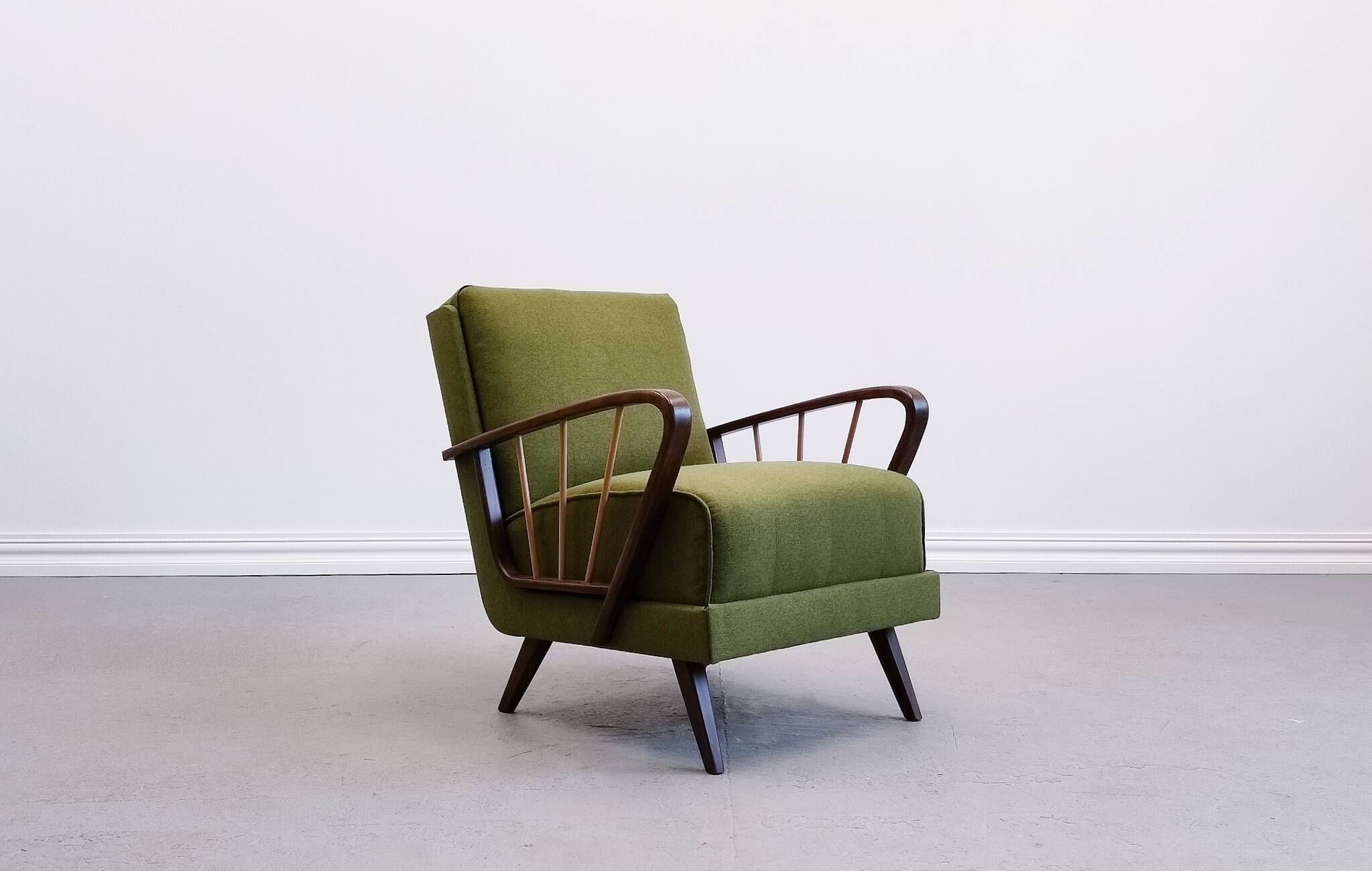 Vintage Lounger Chair in Grass Green, 1950s