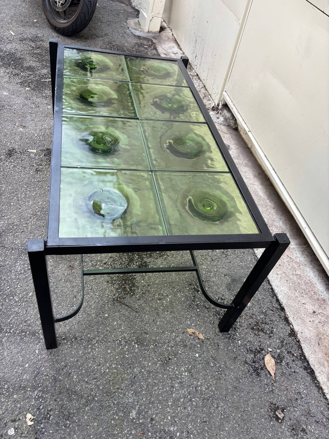 Vintage 1950s coffee table in molded glass, unique design