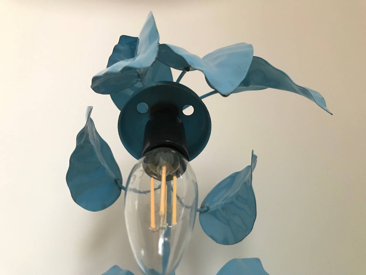 Antique plant-shaped lamp in blue enamelled metal
