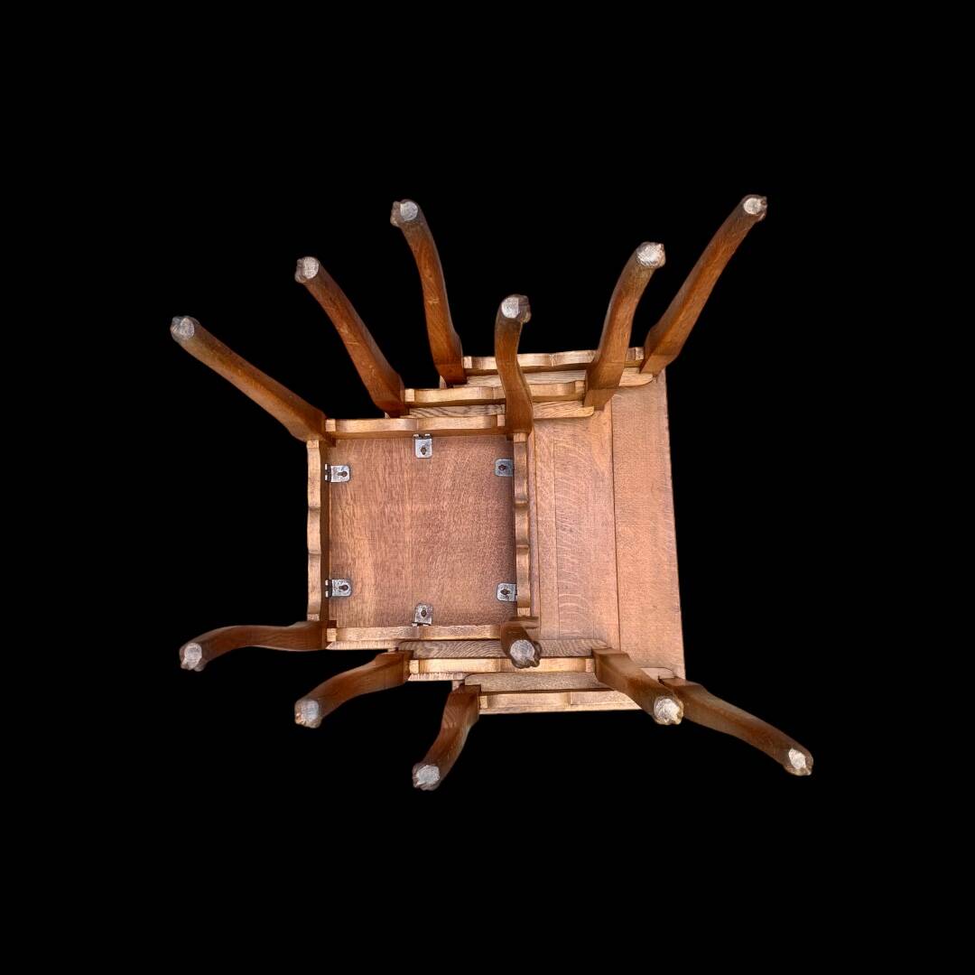 Set of three antique nesting tables in solid oak – cabriole legs