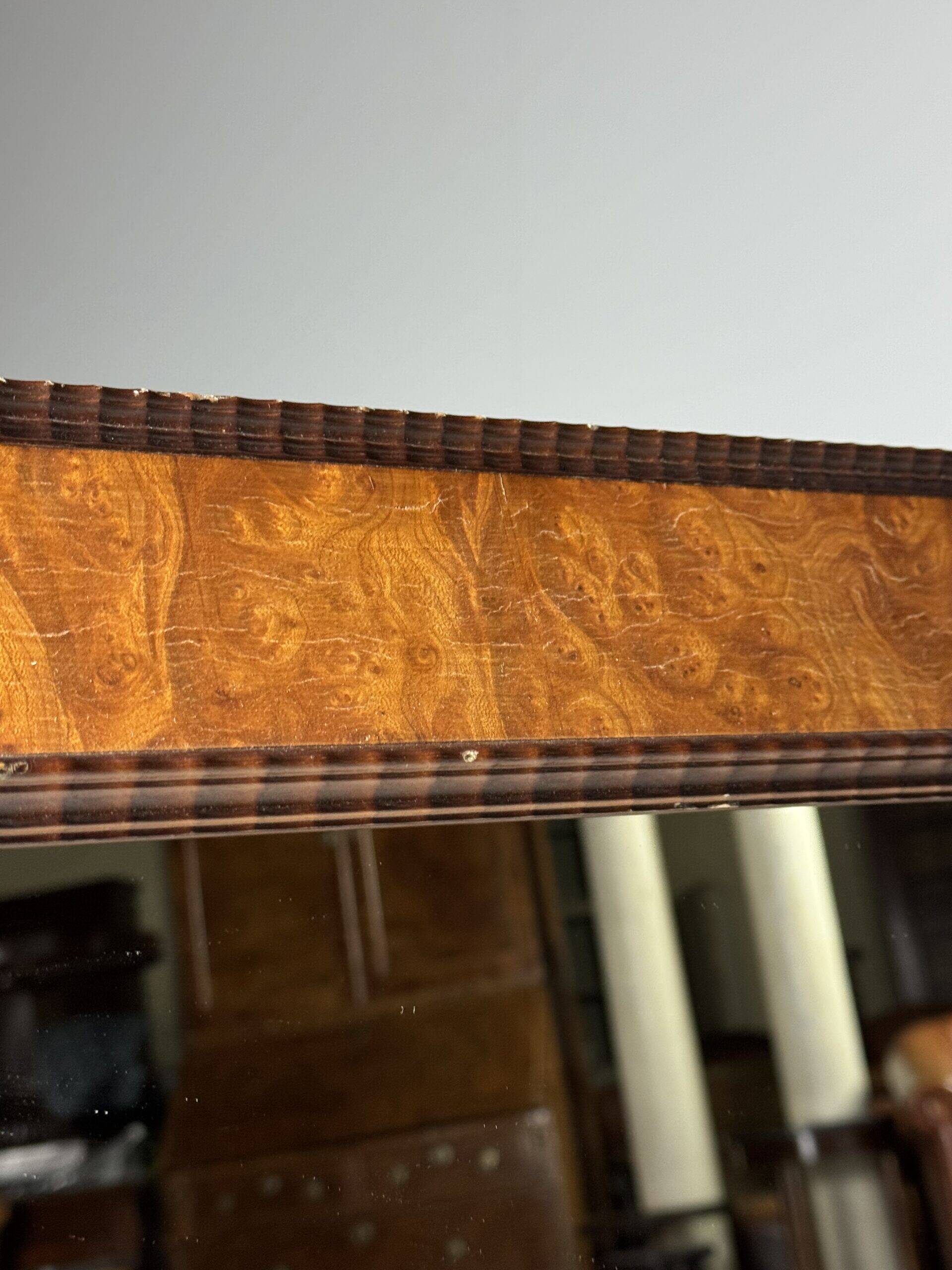 Vintage mirror with ribbed frame