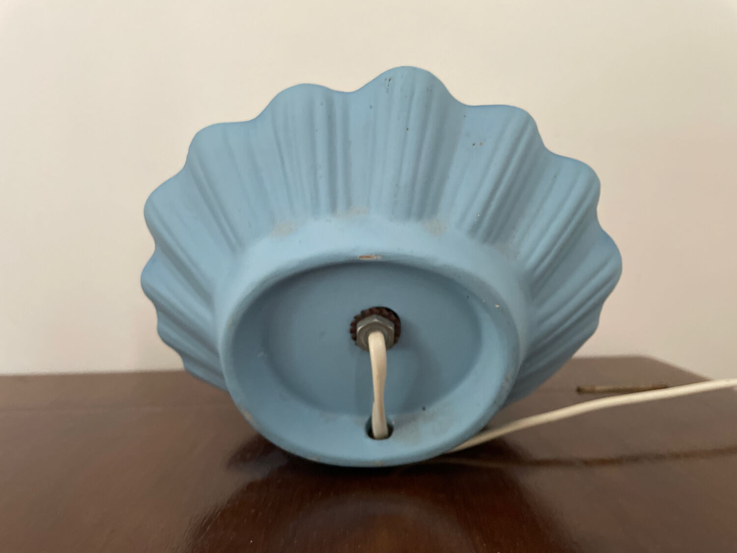 Vintage lamp bead shell ceramic