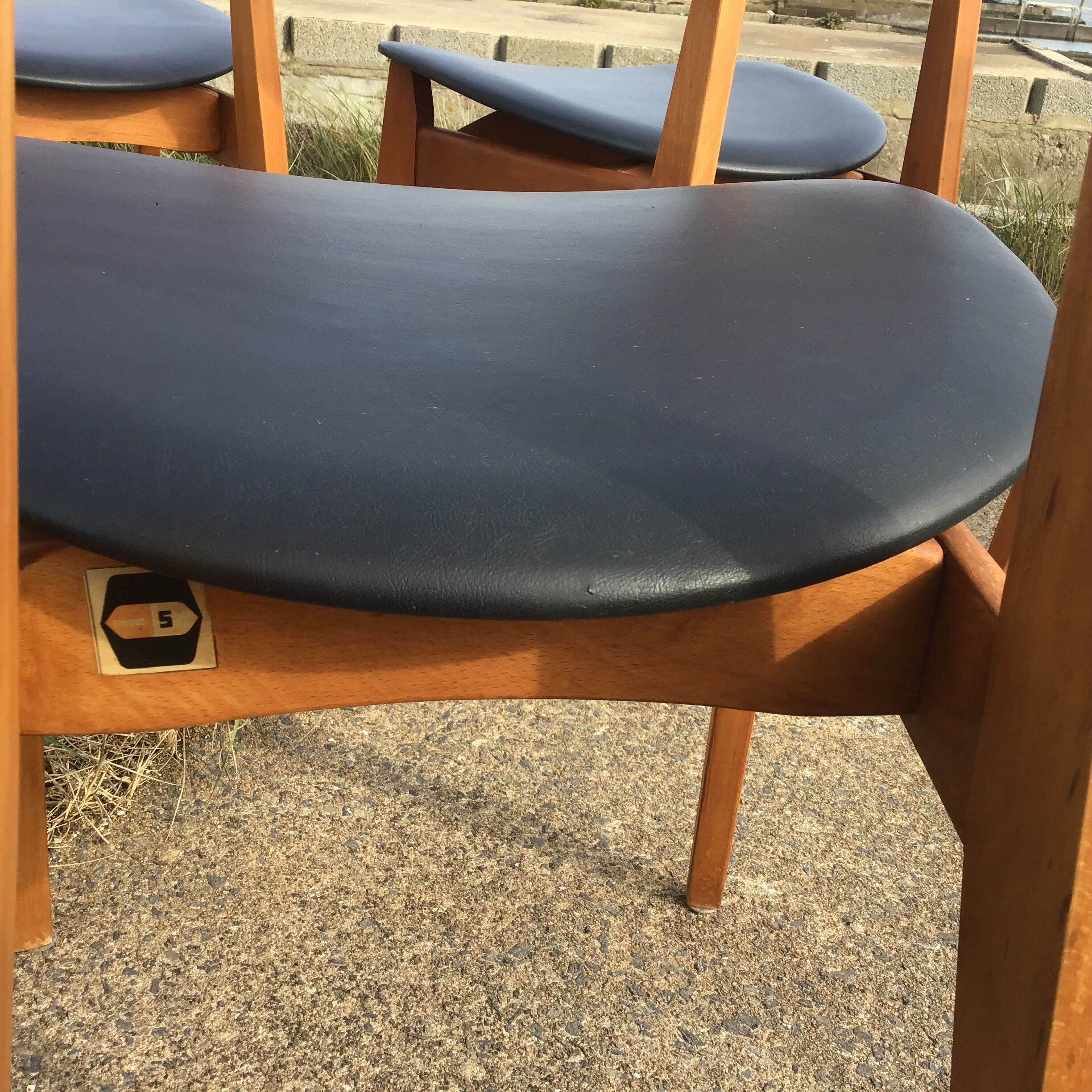 Set of 4 vintage chairs Scandinavian spirit