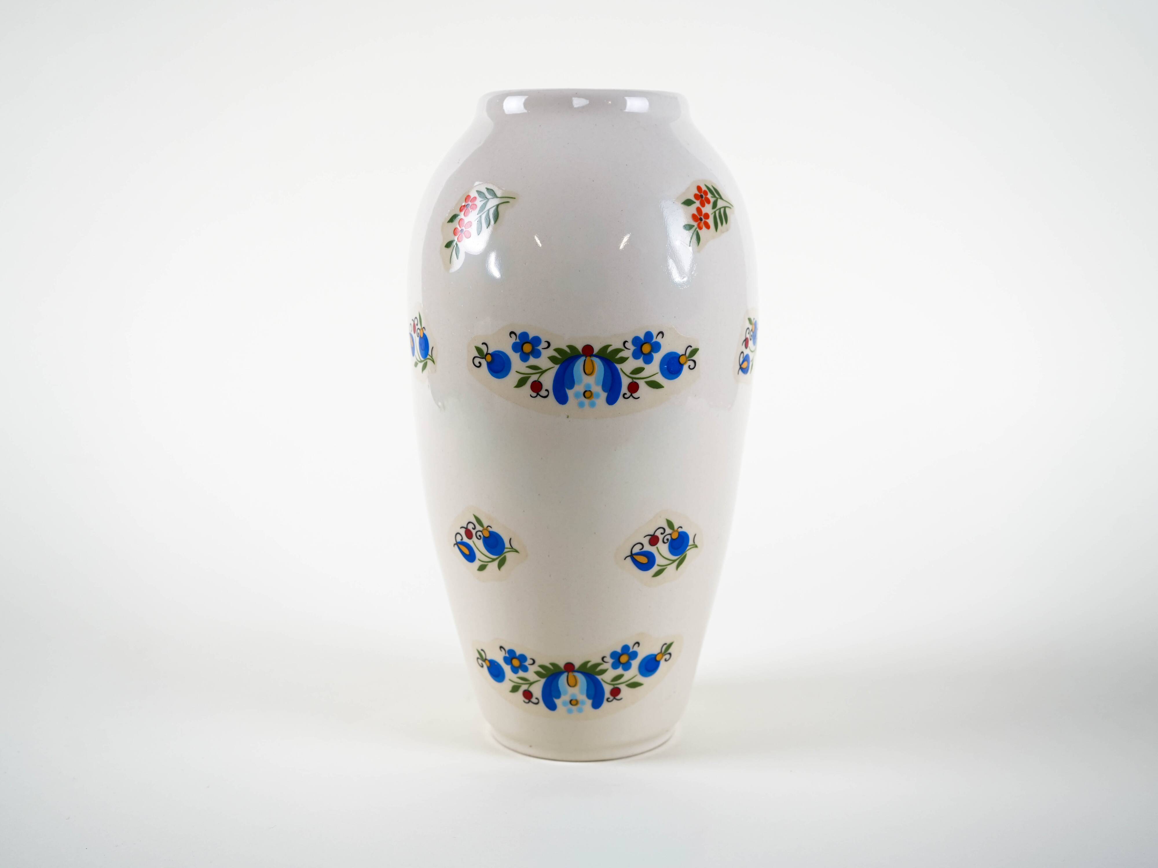 Porcelain vase, Kashubian design, 1980s, made in Poland