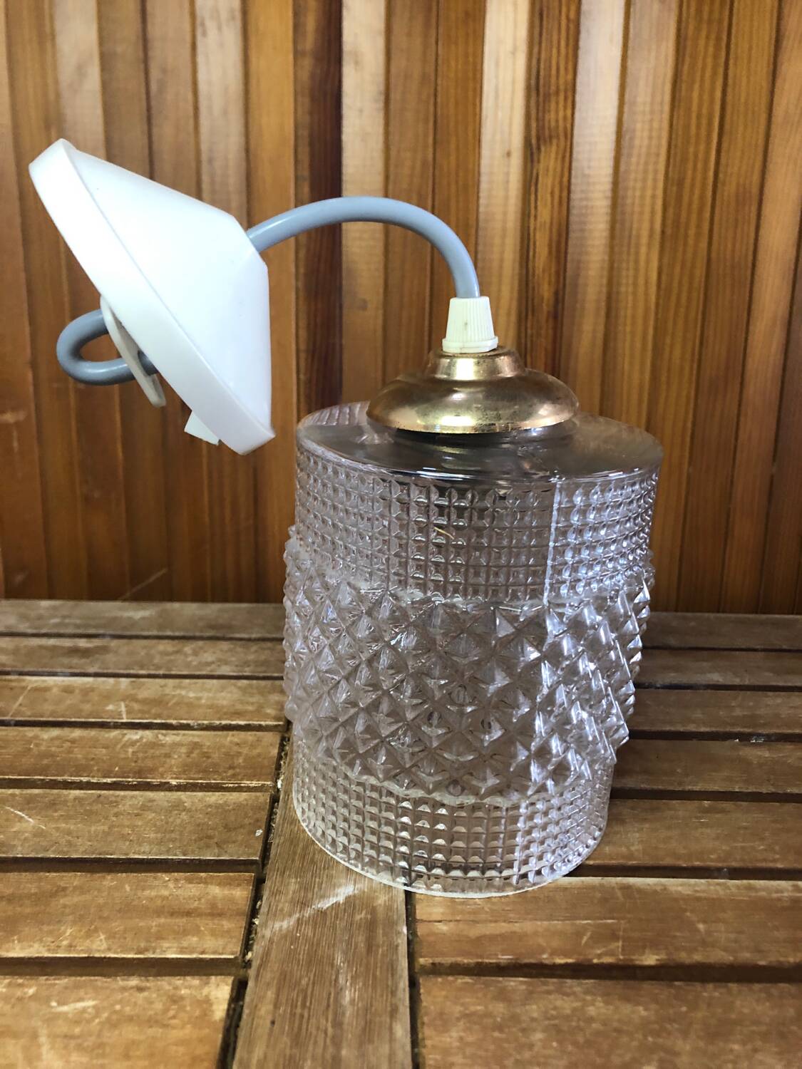 Old molded glass pendant lamp + vintage golden support