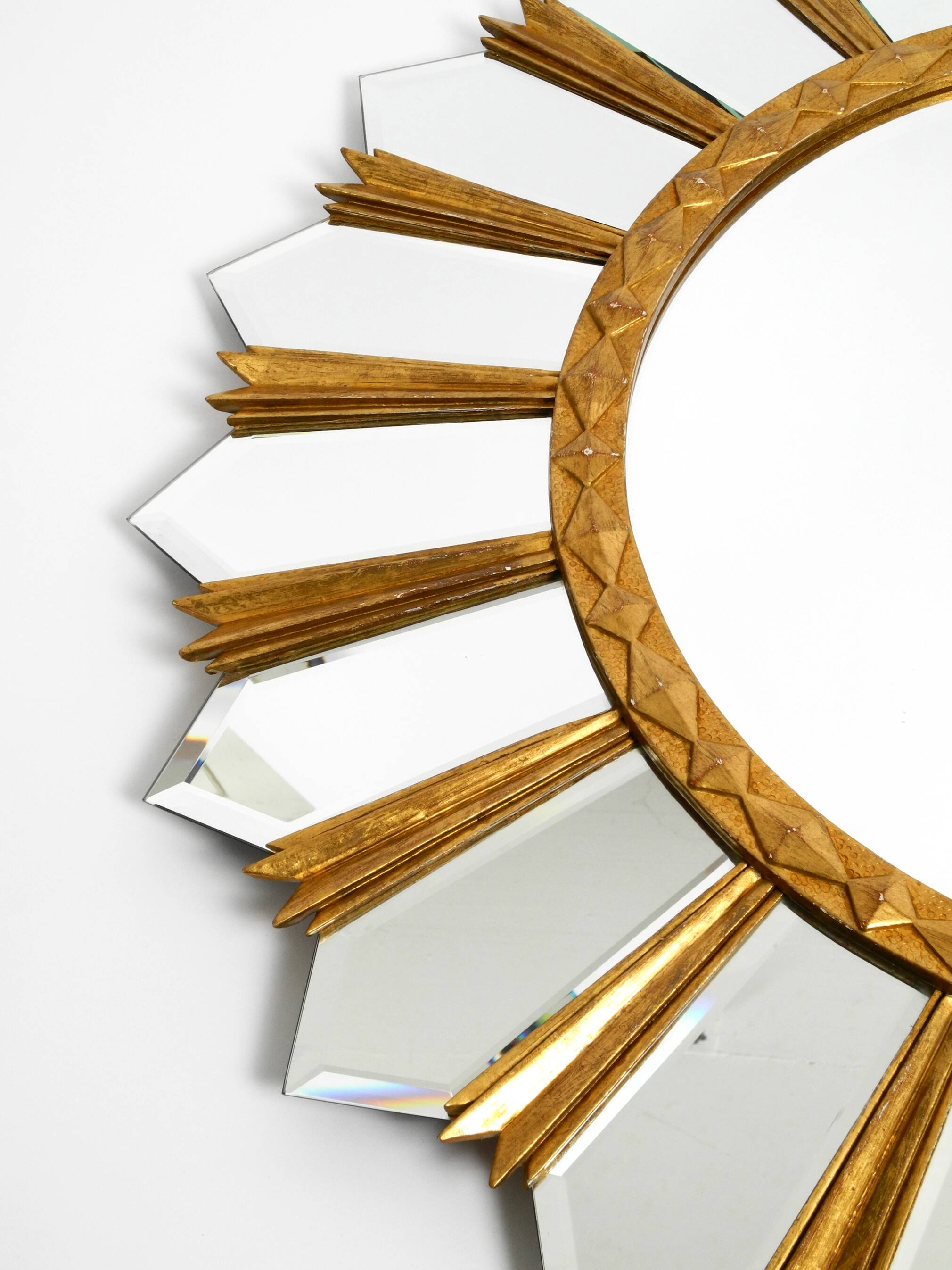 Large gilded Italian XXL Regency Sunburst Wall Mirror | diameter 93 cm