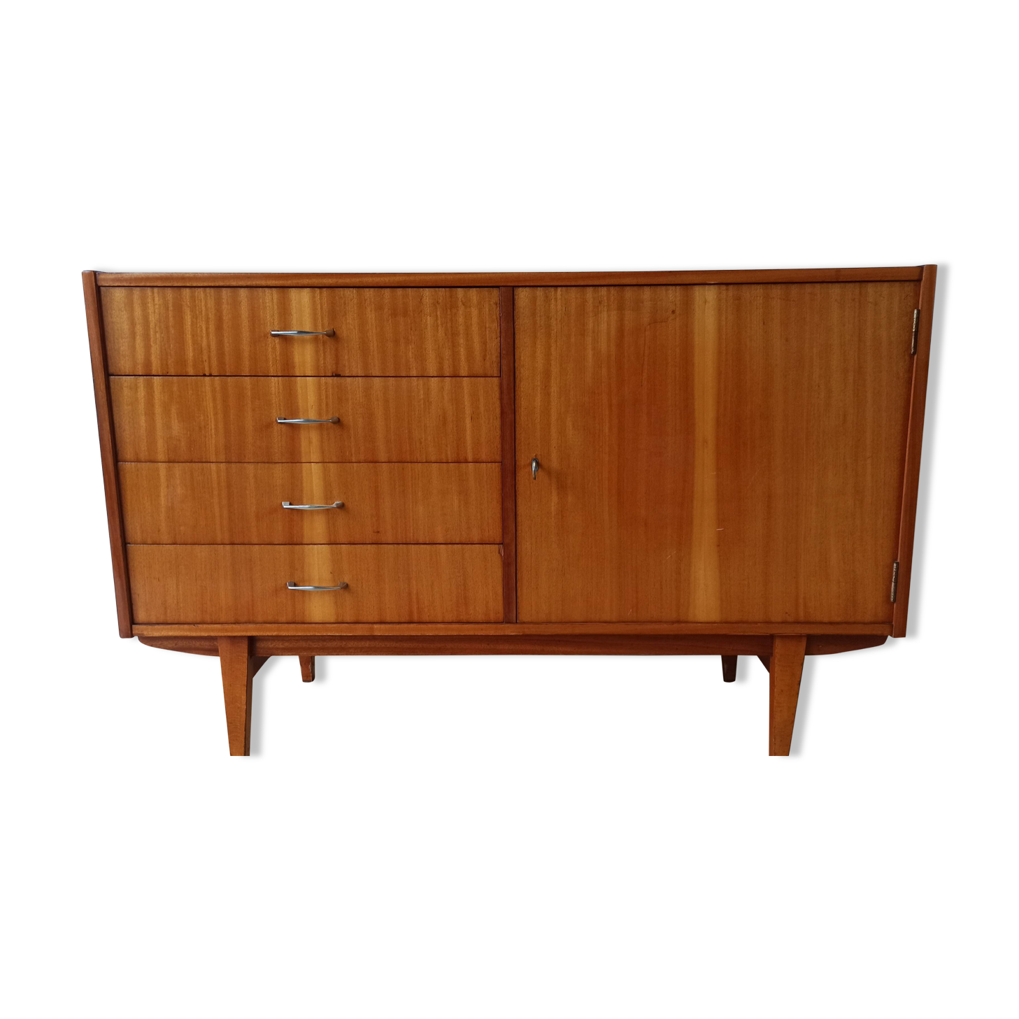 Buffet moderniste, années 1970
