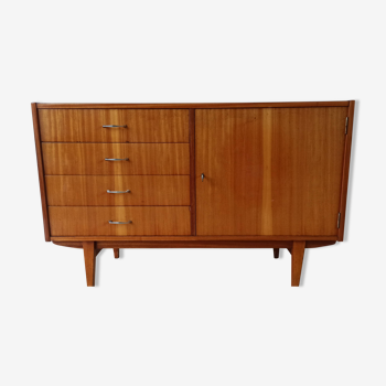 Buffet moderniste, années 1970