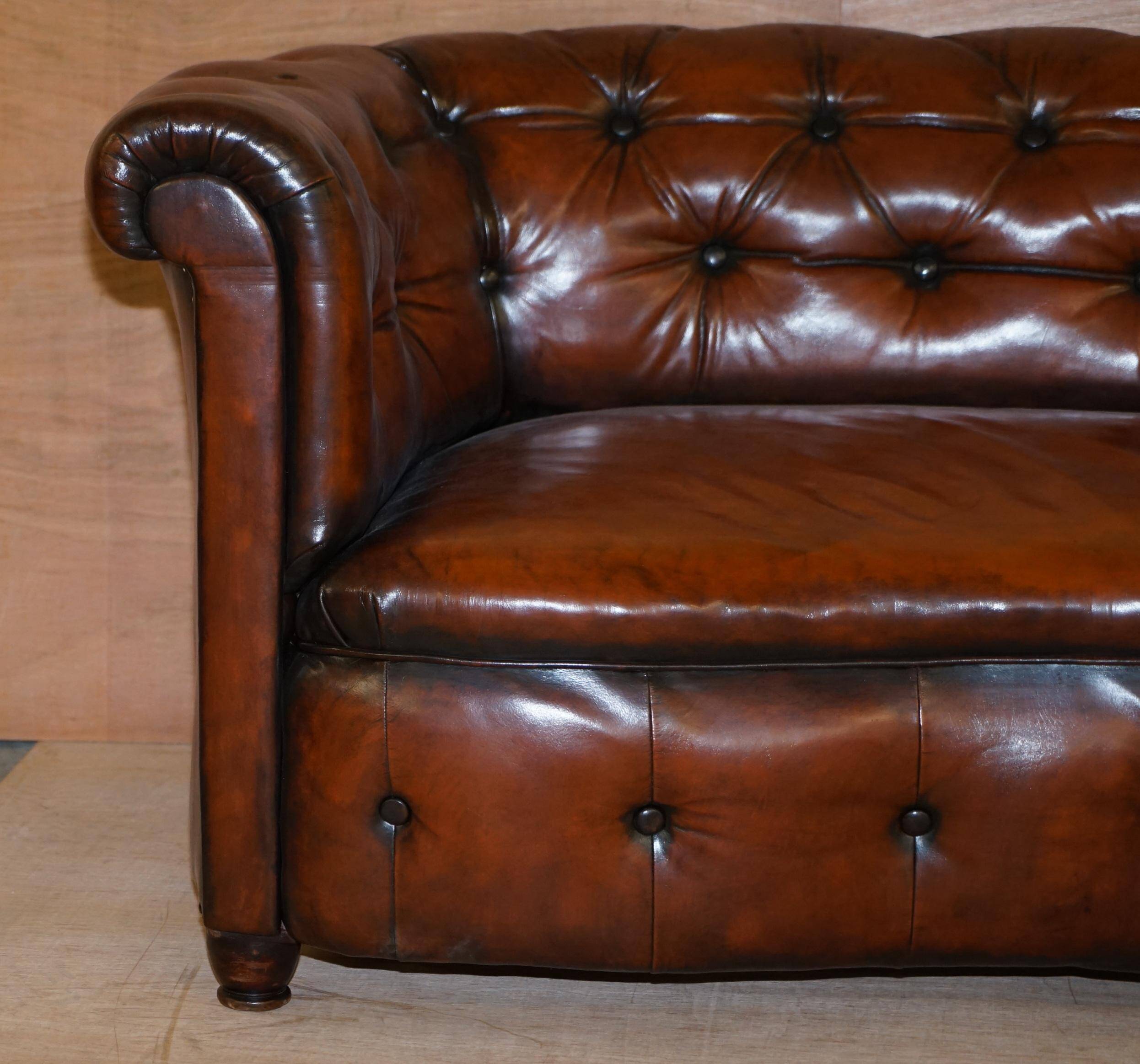 Chesterfield Regency Serpentine Sofa in Hand-Dyed Leather