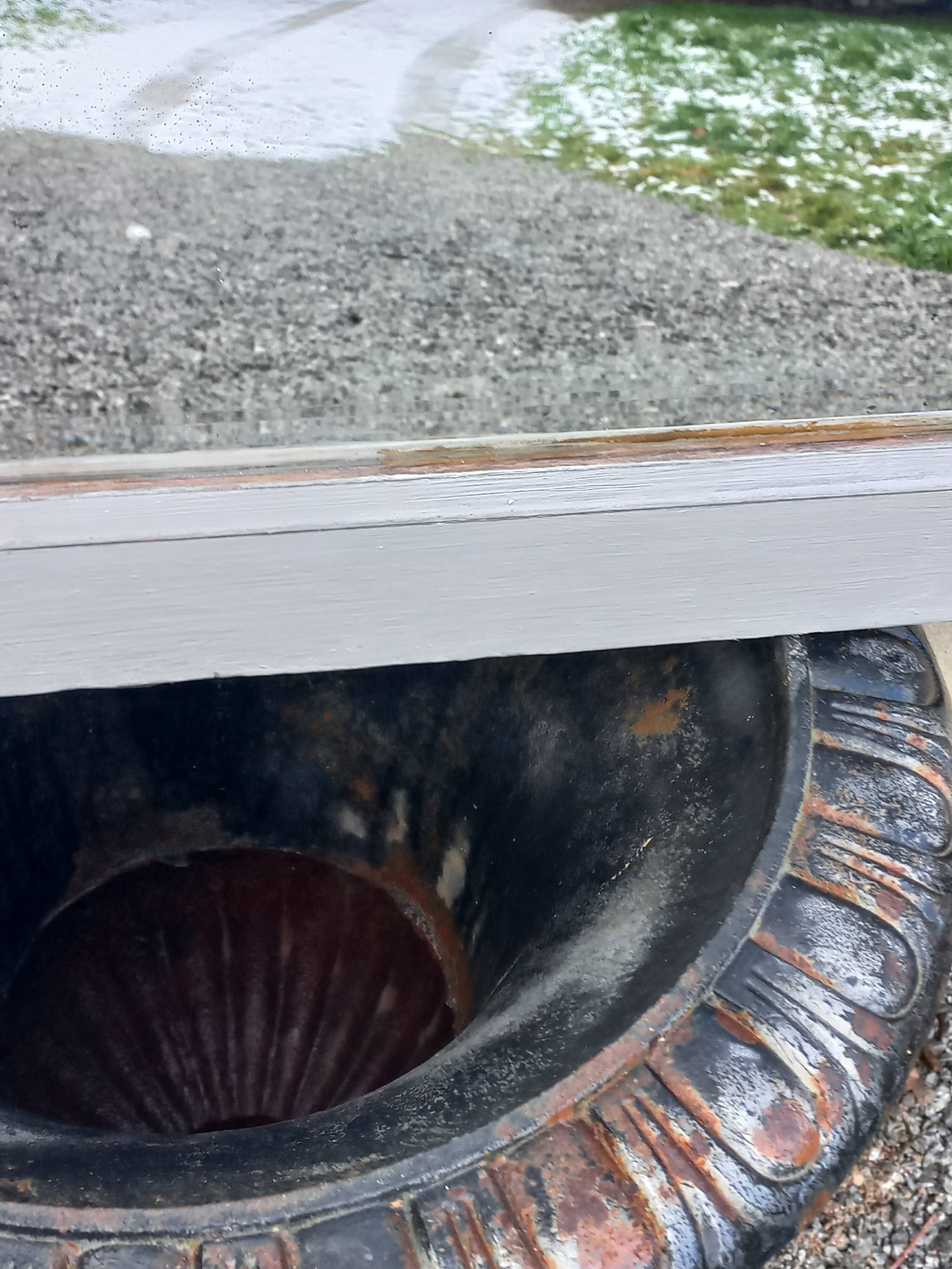 Antique Louis XV style mirror in solid oak with grey patina, 131cm.