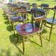 16 Chaises Bistro avec des pieds metal