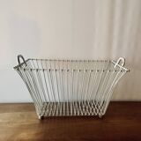 Old large metal basket/basket - laundry basket