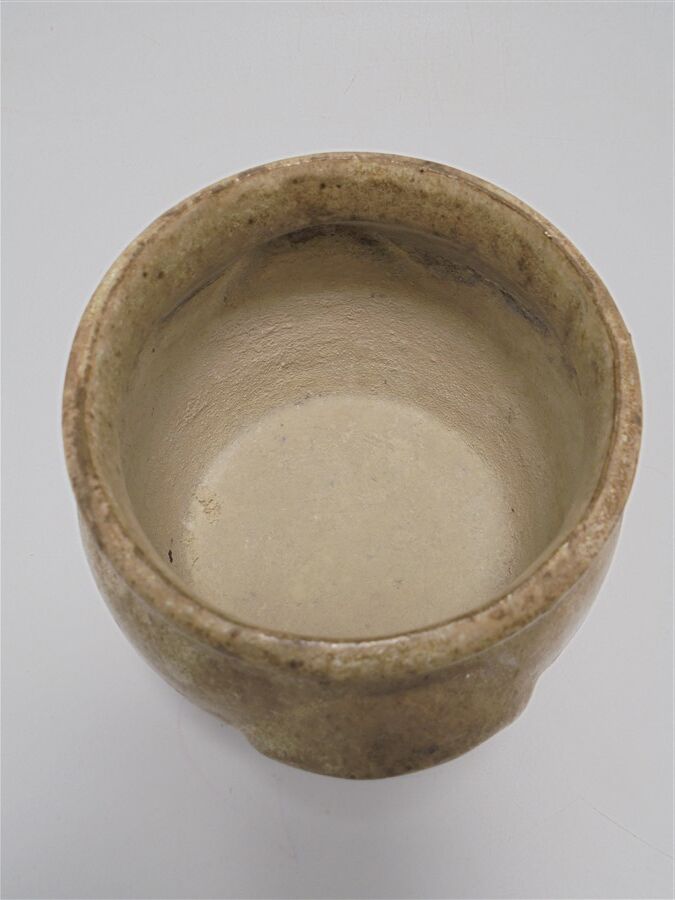Pot en grès