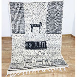 Handmade moroccan berber carpet 164 x 112 cm