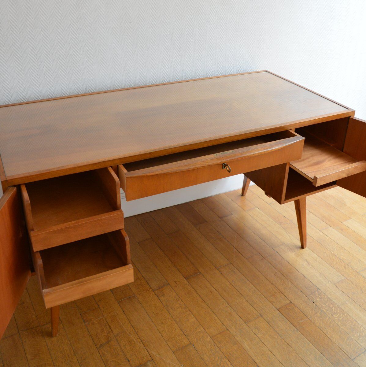 Scandinavian feet compass desk 1960 vintage teak