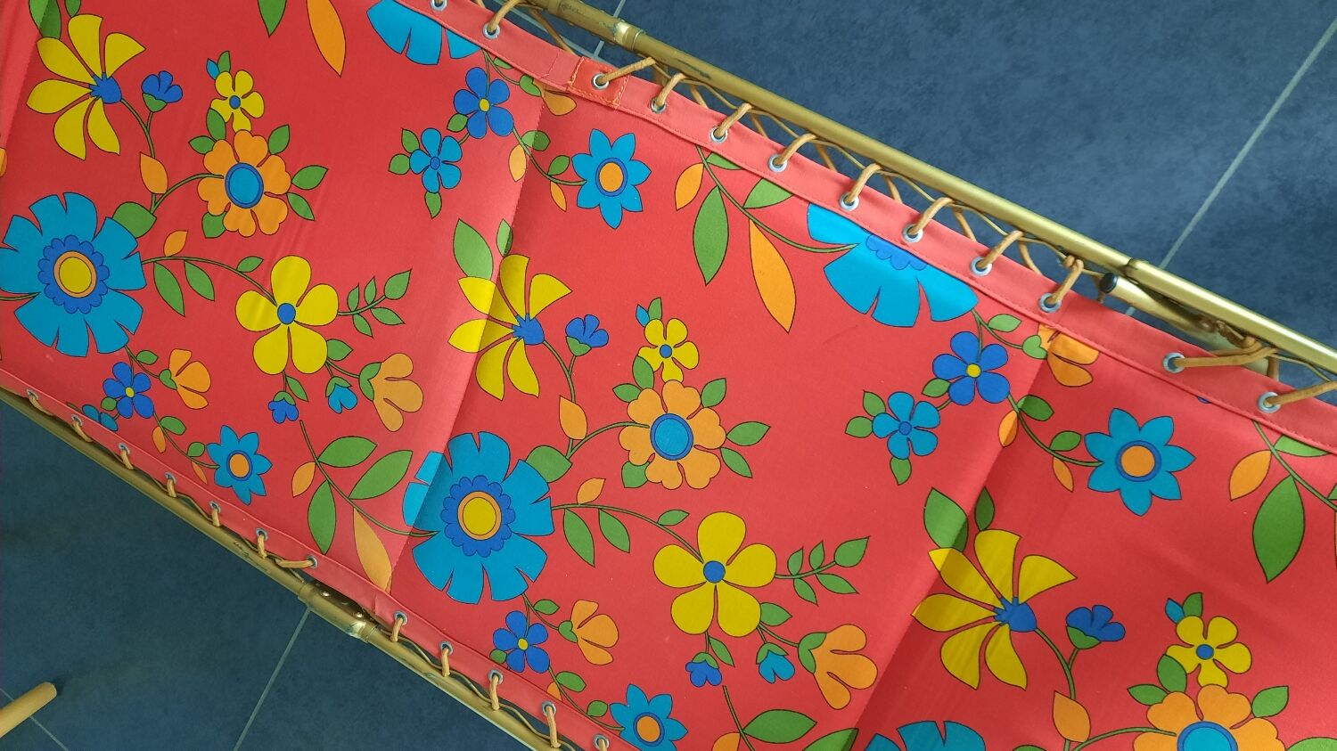 Vintage foldable camping camp bed