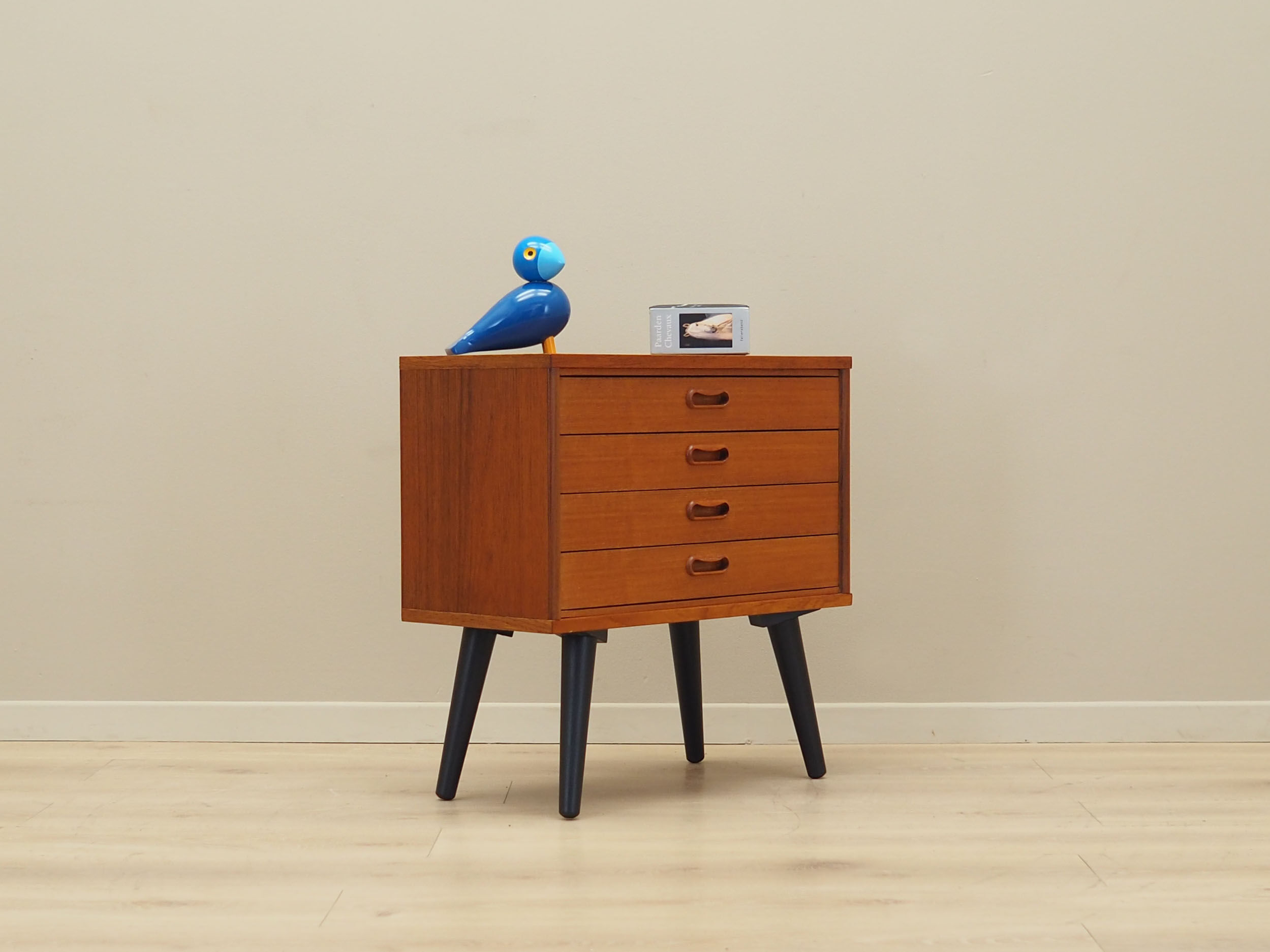 Teak chest of drawers, Danish design, 1970s, production: Denmark