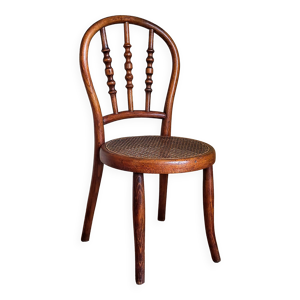 Chaise enfant en bois rond courbé