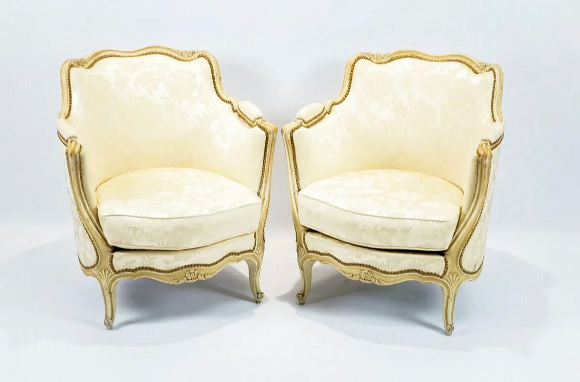 Salon Louis XV sofa and two armchairs