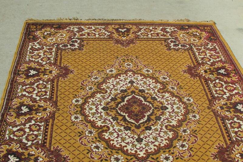 Large rug from the 80s, 280 x 190 cm