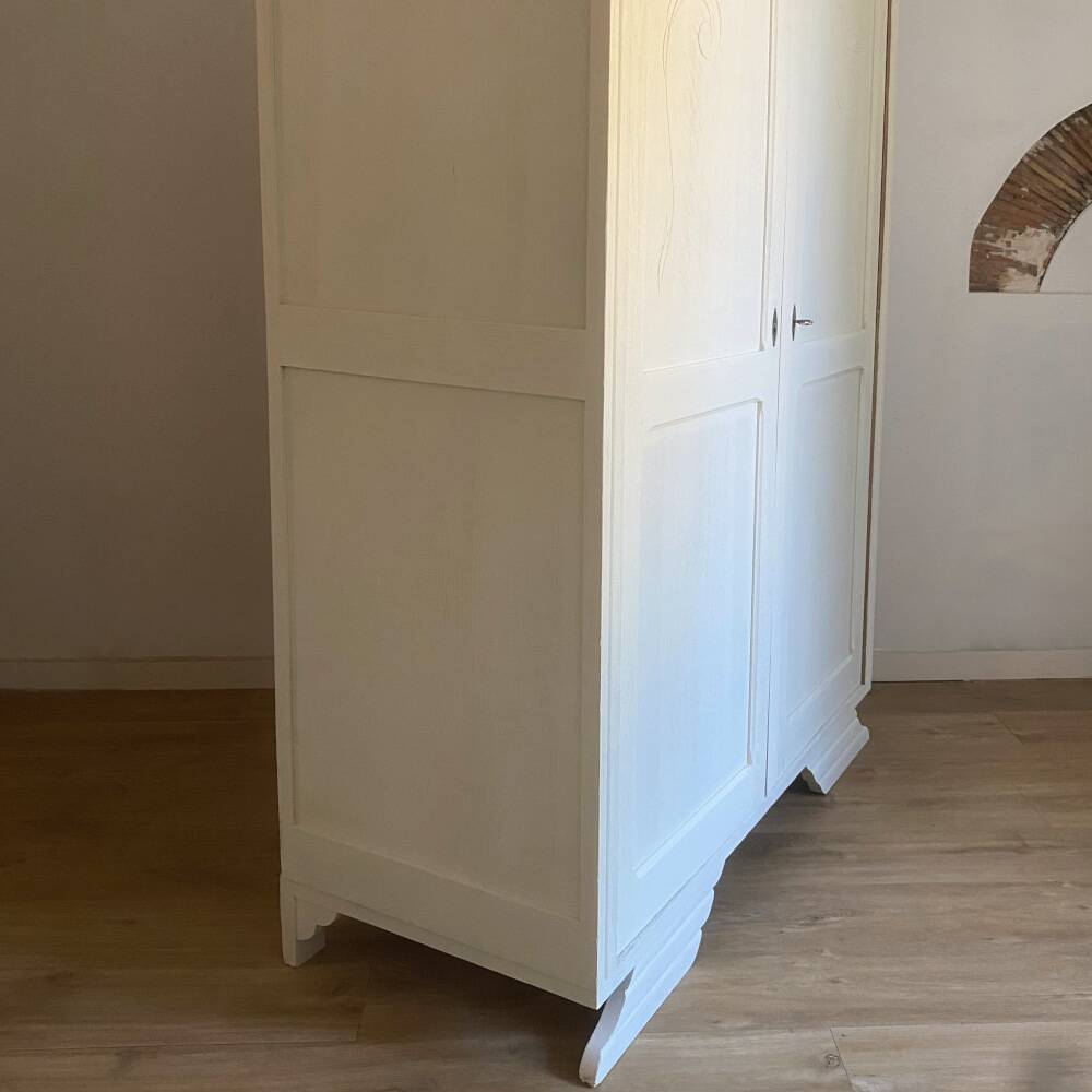 Armoire Art Deco