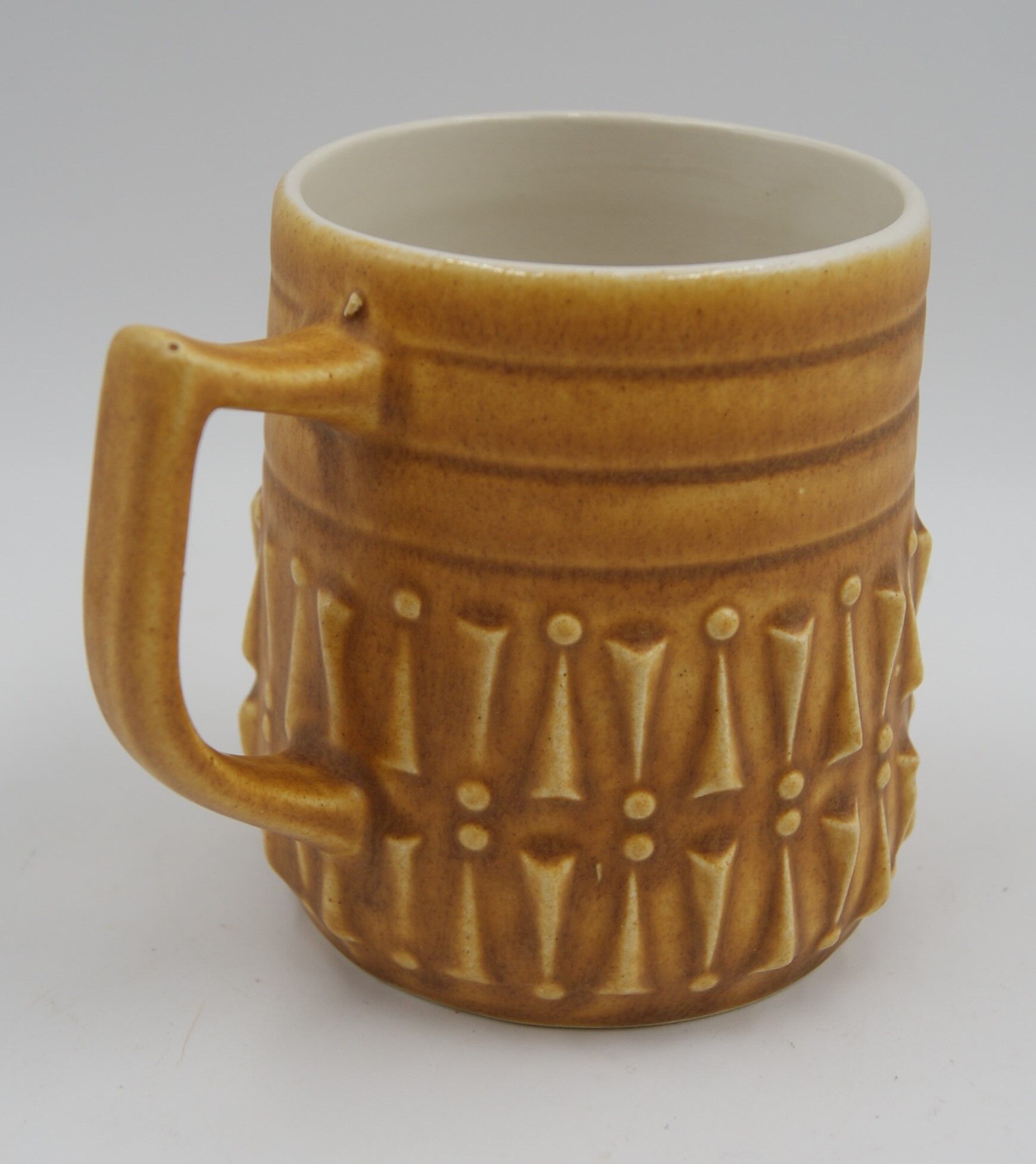 Série 6 mugs céramique BP vintage