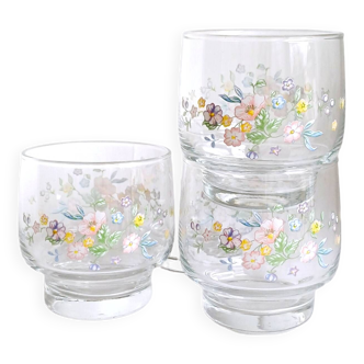 Set of 4 glasses with floral decoration
