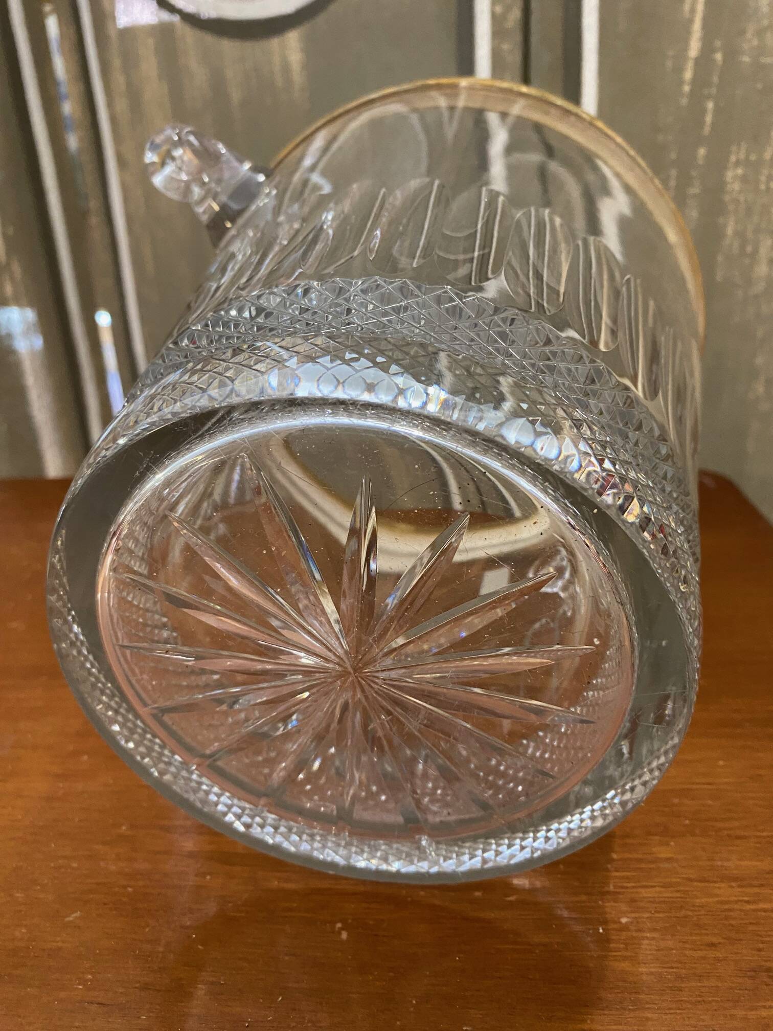 Saint Louis crystal champagne bucket with thistle thistle decor with rim