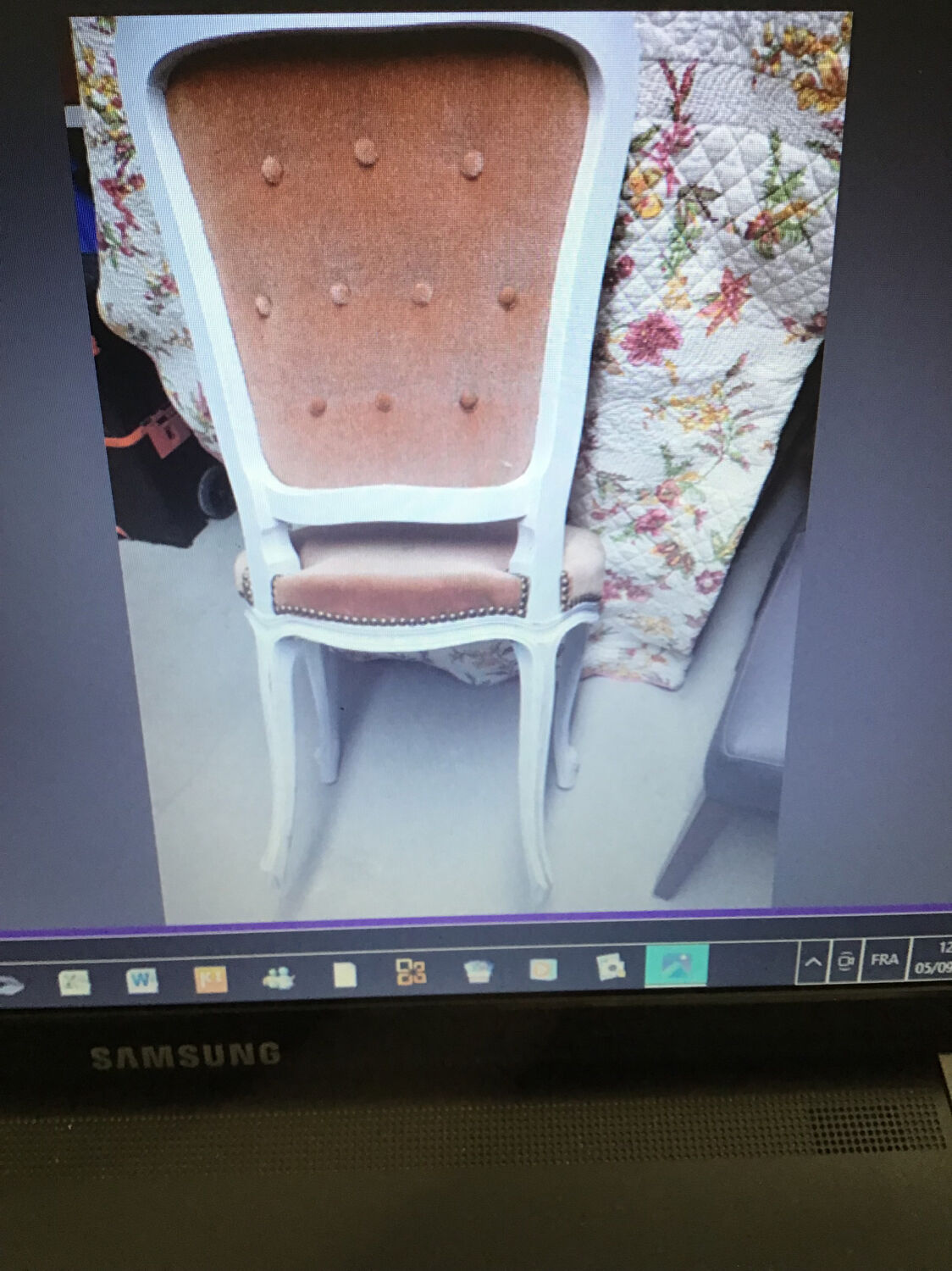 Upholstered double bed and 1 chair