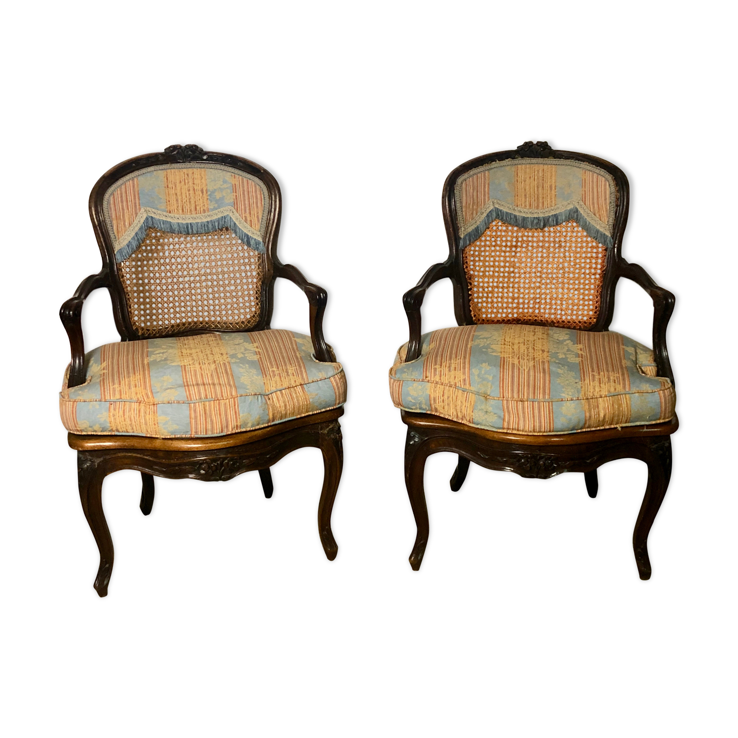Convertible armchairs Louis XV era in walnut moulded and cannes
