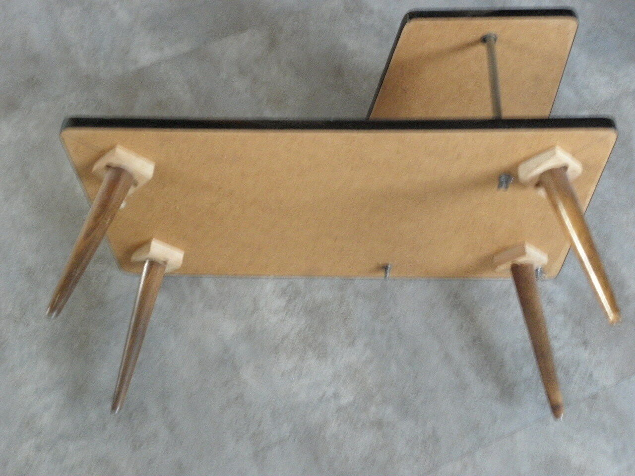 Table basse formica