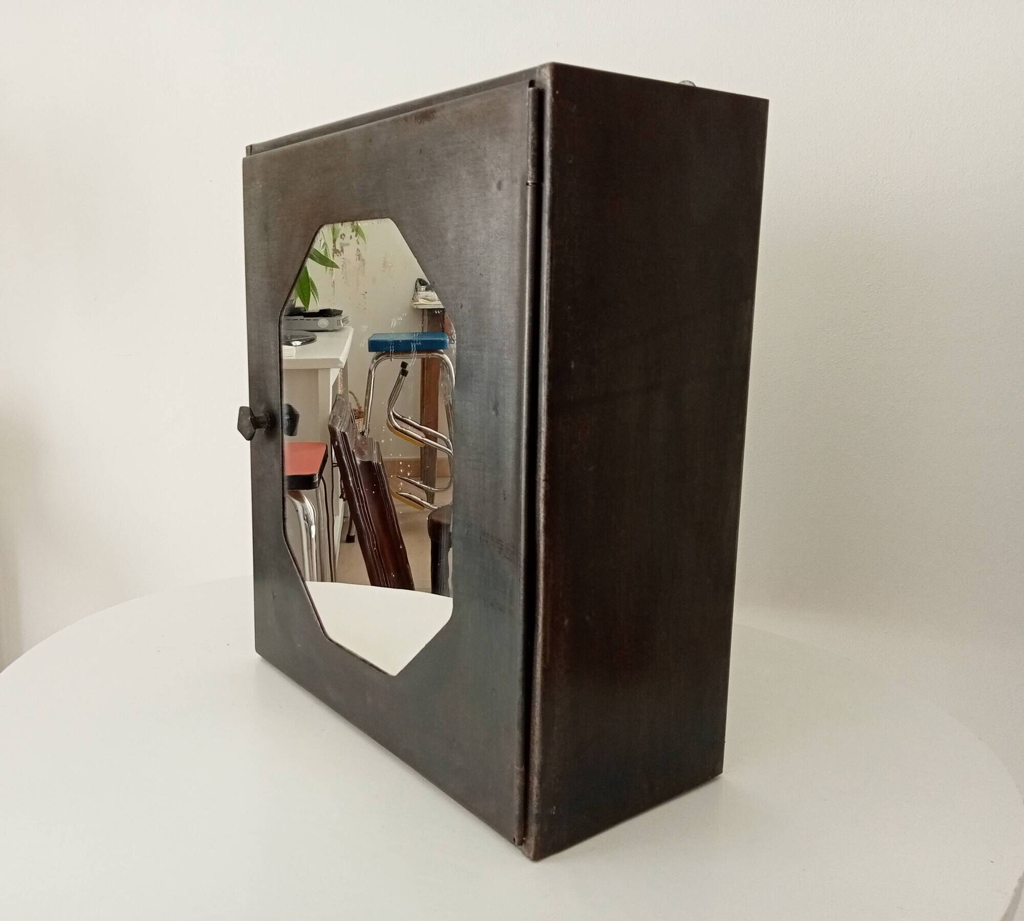 Vintage metal medicine cabinet from the 1950s