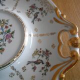 Plat en porcelaine
