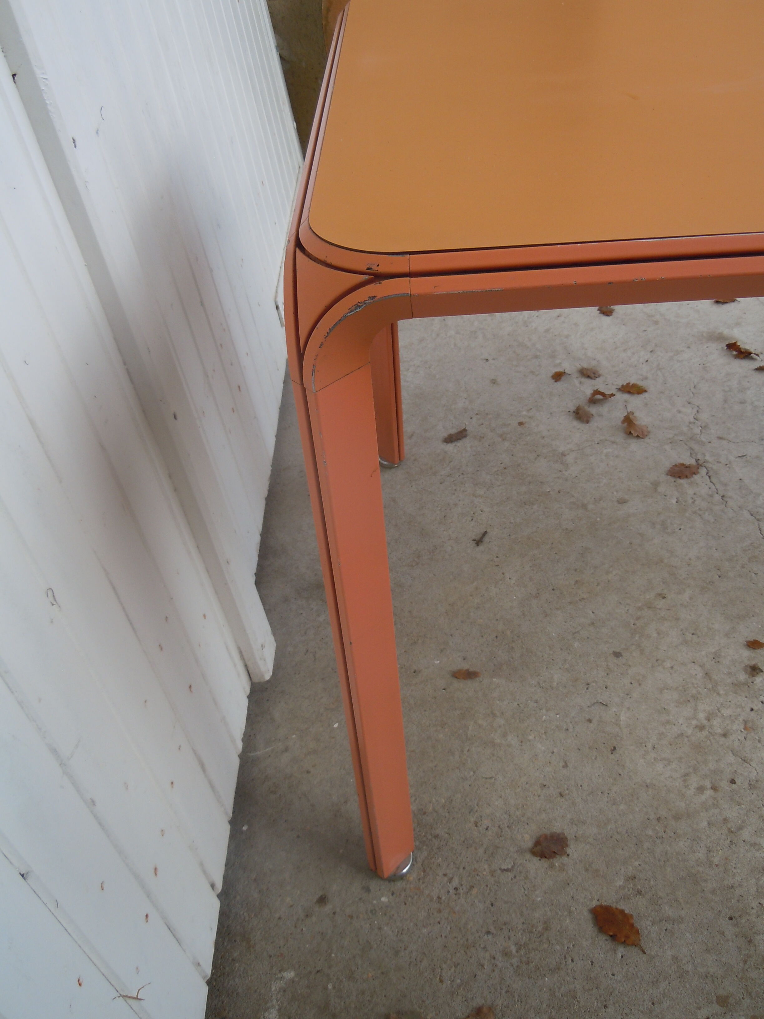 Dassas Pierre Paulin lar table vintage design 1973
