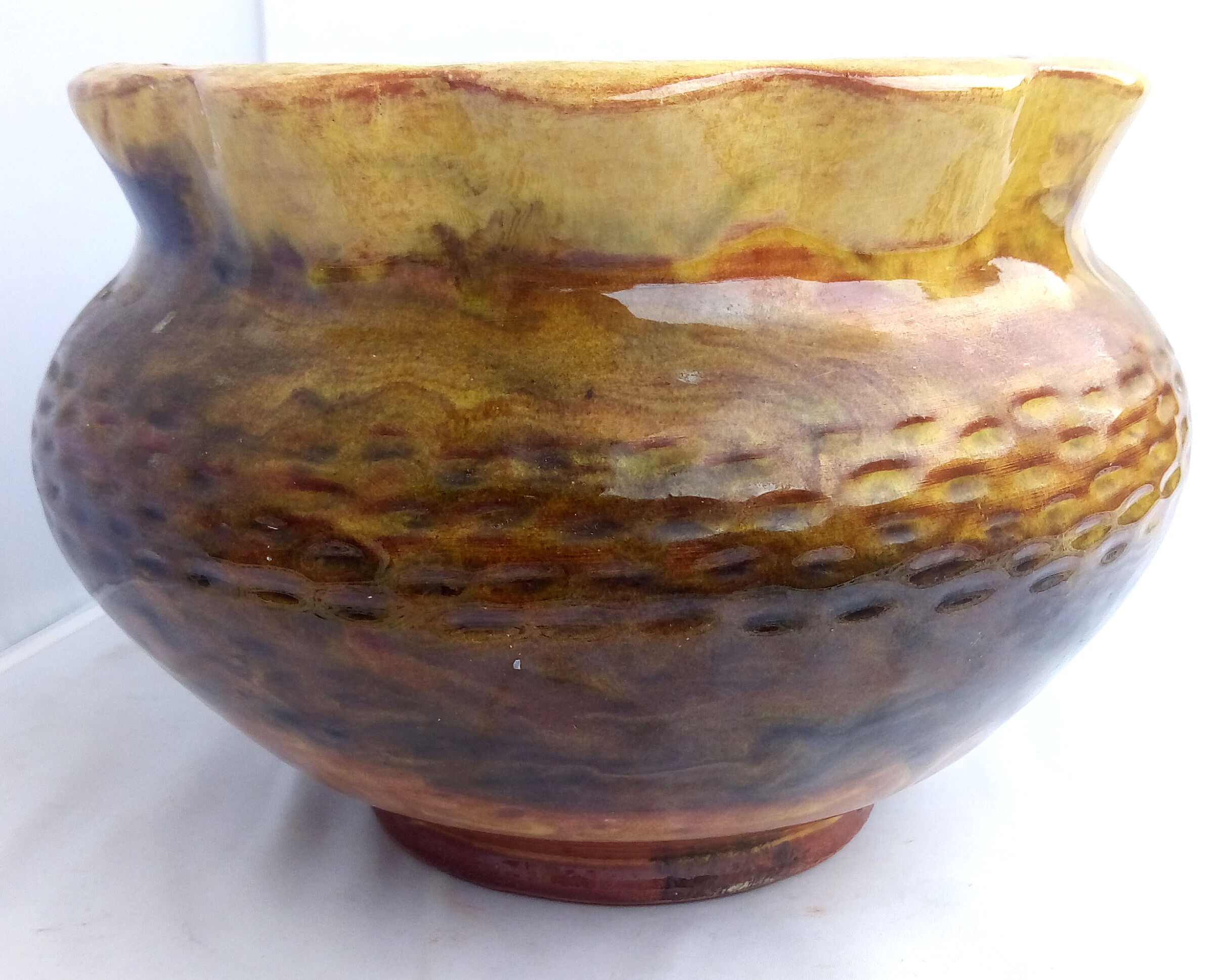Rustic pot in brown and ochre enamelled earth