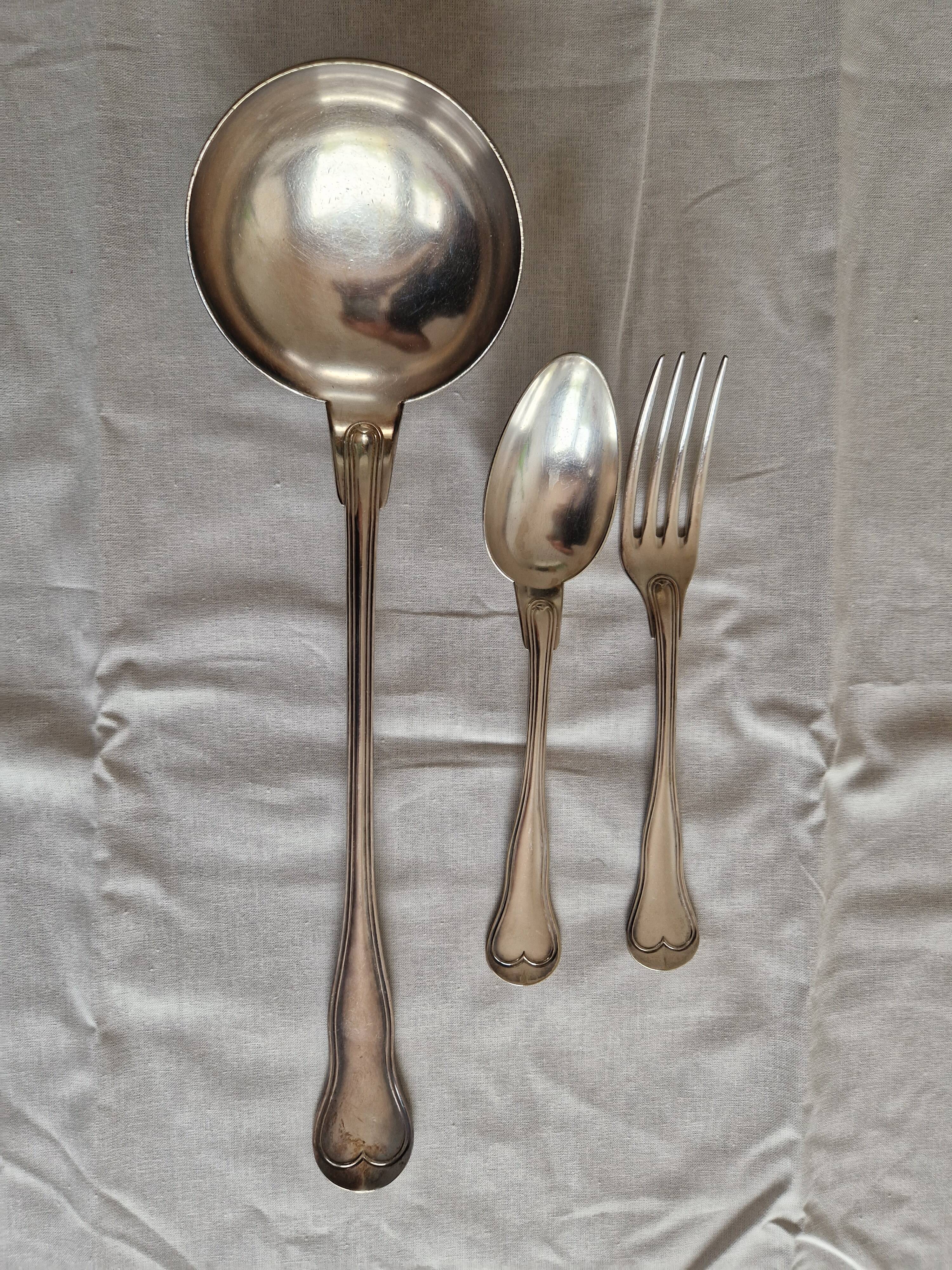 Cutlery set of 13 pieces in silver metal by Christofle