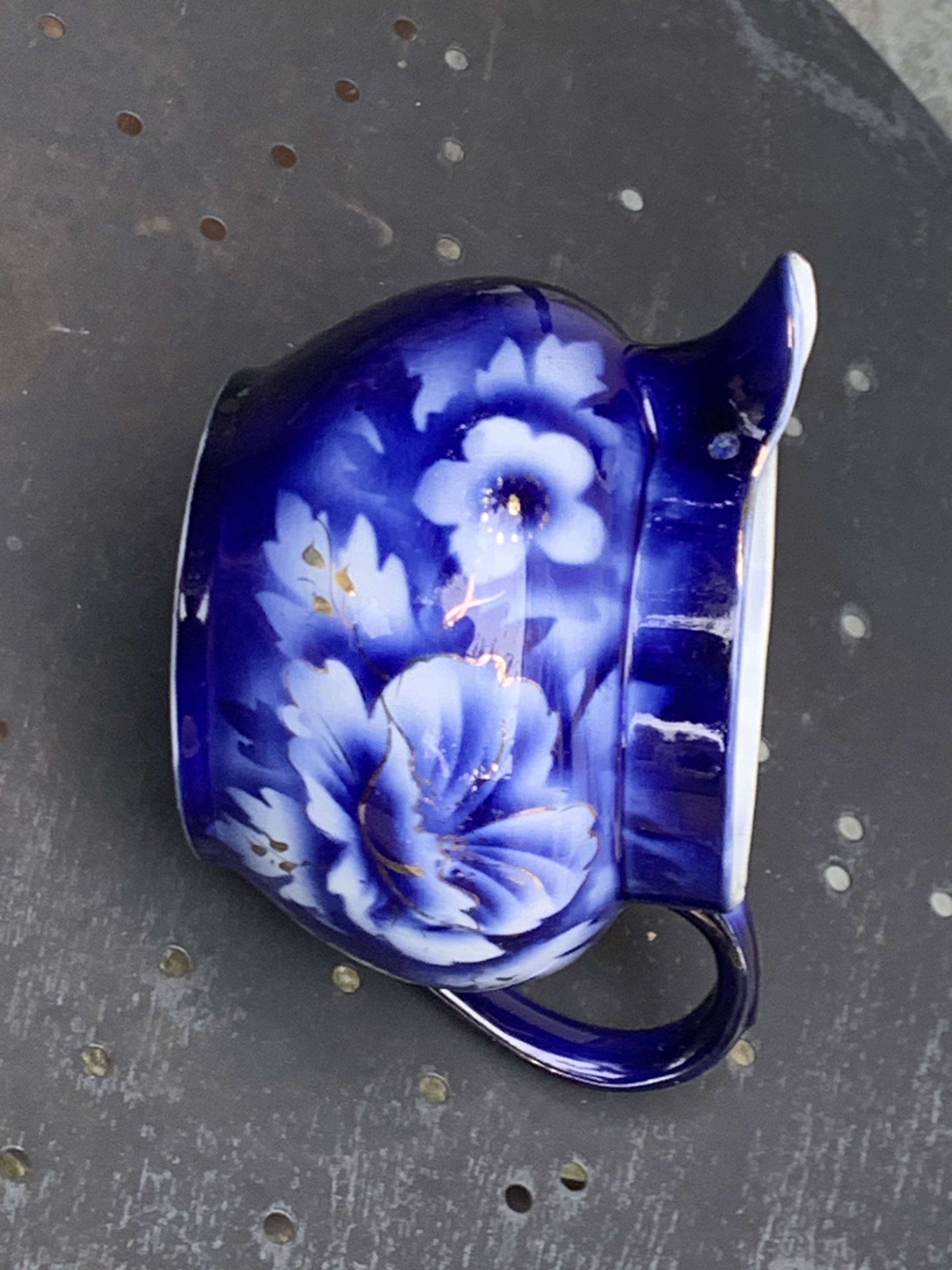 Milk jug with blue and gold peony pattern, made in England,