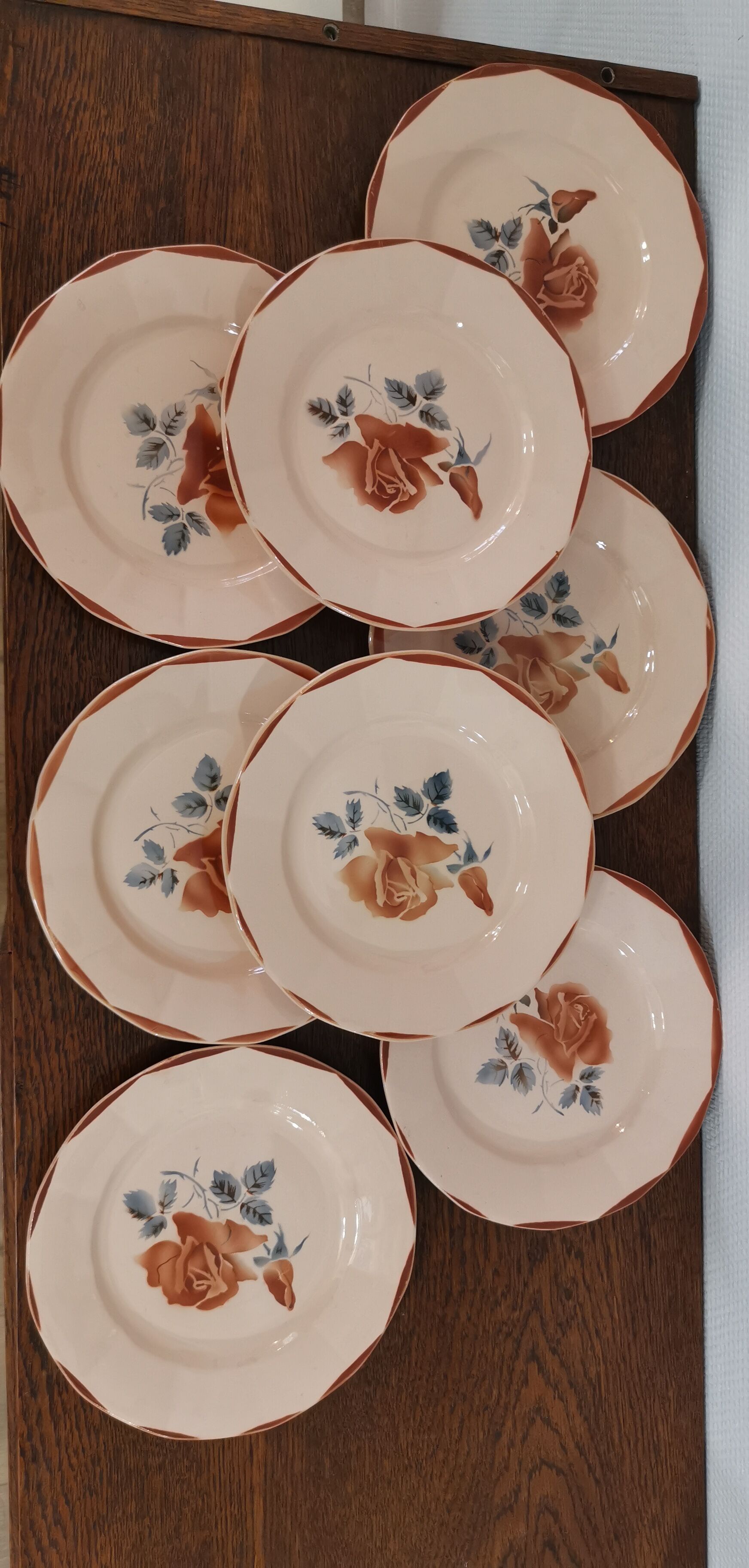 Set of 8 old flat plates Digoin Sarreguemines 9181 Pink pattern