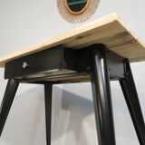 Table Tolix T55 by Xavier Pauchard