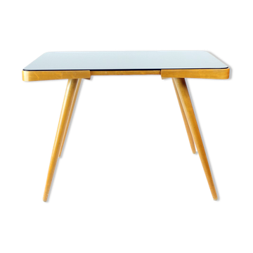 Table basse du milieu du siècle en chêne et verre noir, Tchécoslovaquie des années 1960