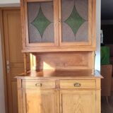 Vaisselier 2 corps en bois et vitraux