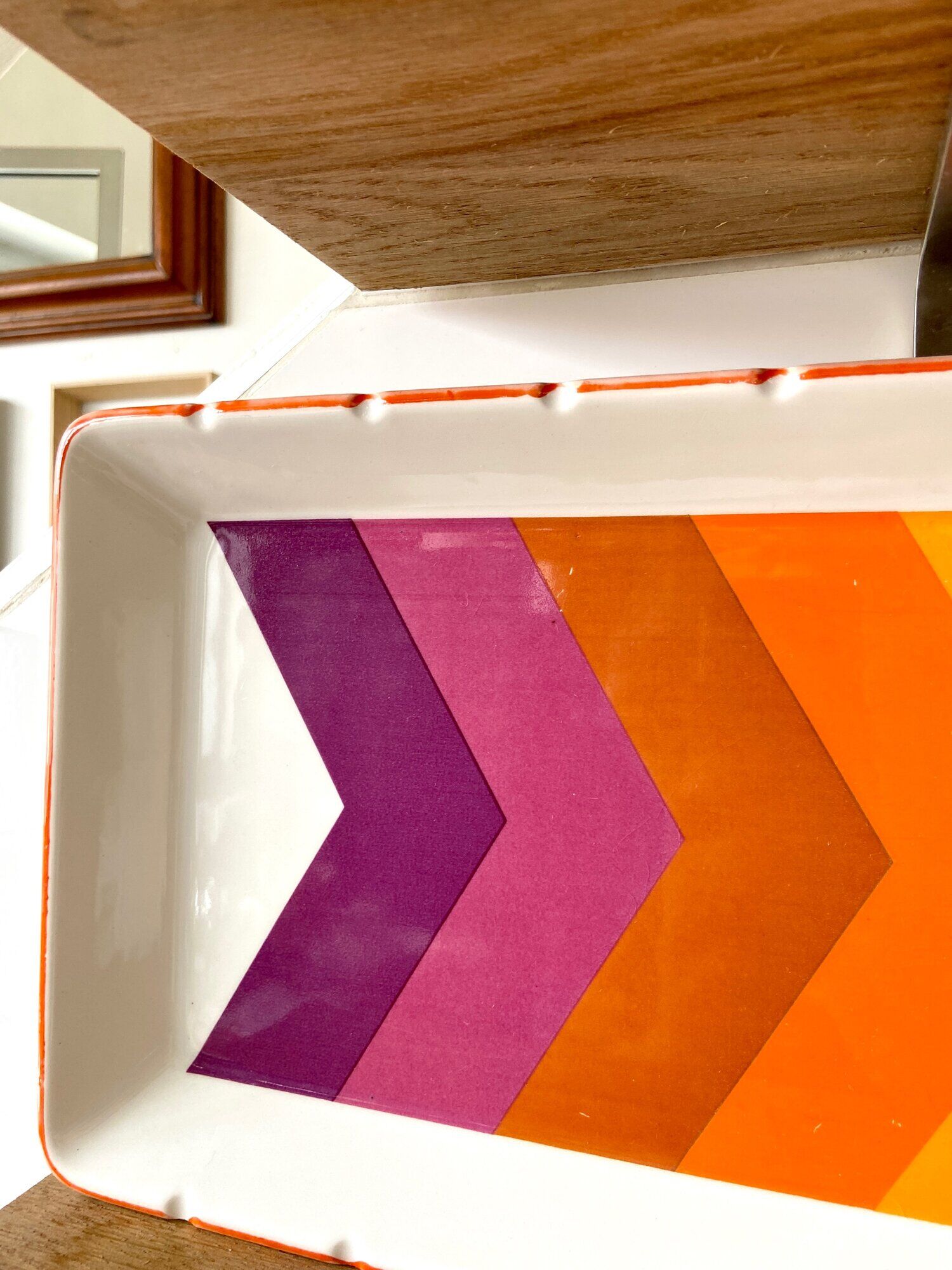 Gien dish in enamelled porcelain - service "Arrows"