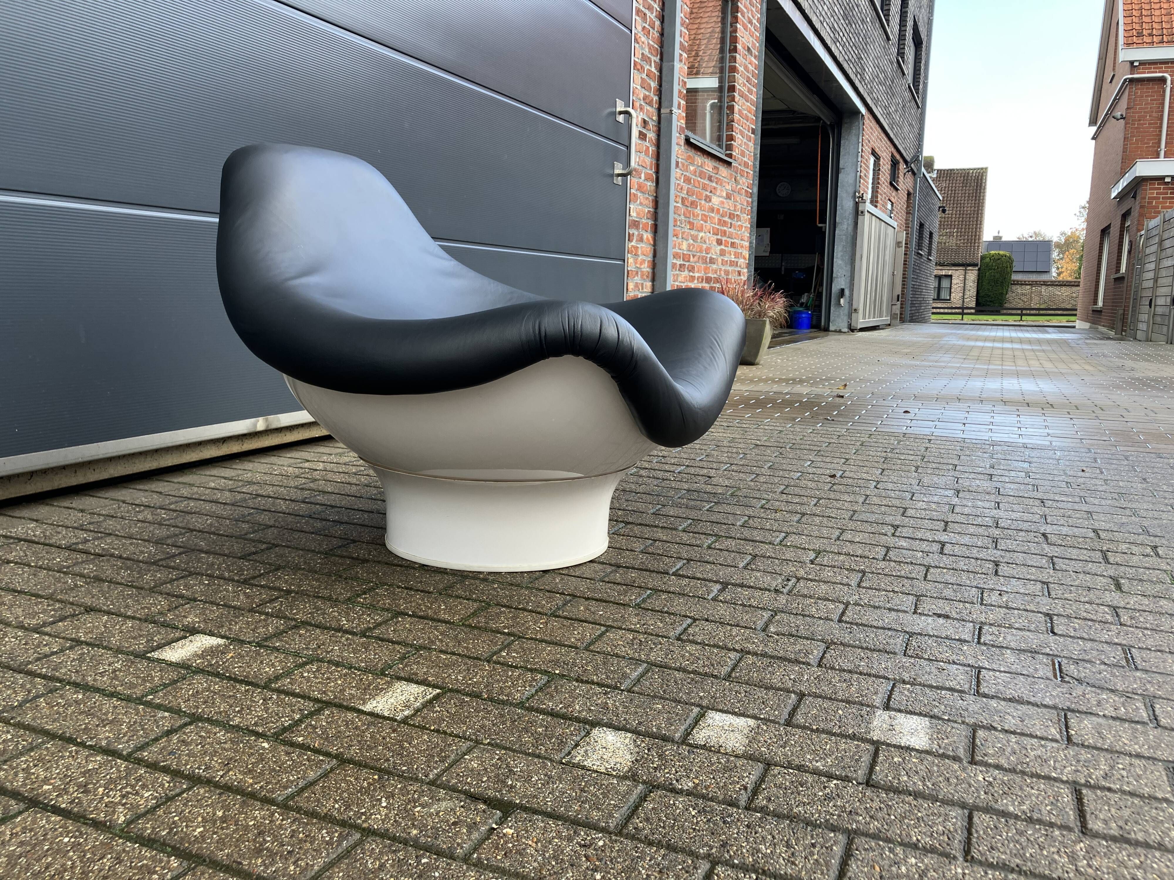 Rodica lounge chair de Mario Brunu pour Comfort Italy 1968